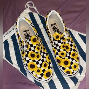 CUSTOM SUNFLOWER CHECKERED VANS